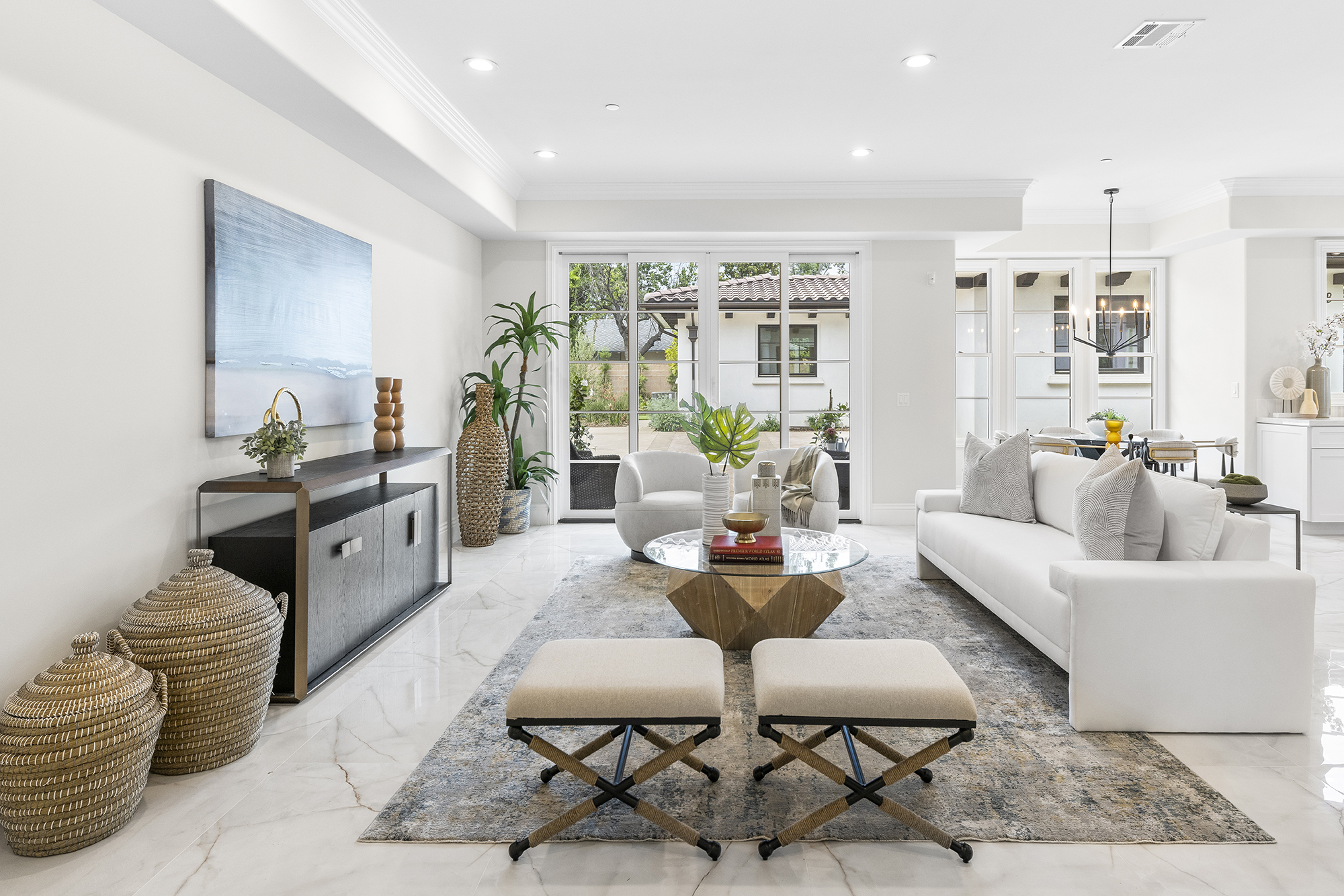 Luxury staged living room — vacant property home staging, Greater Los Angeles